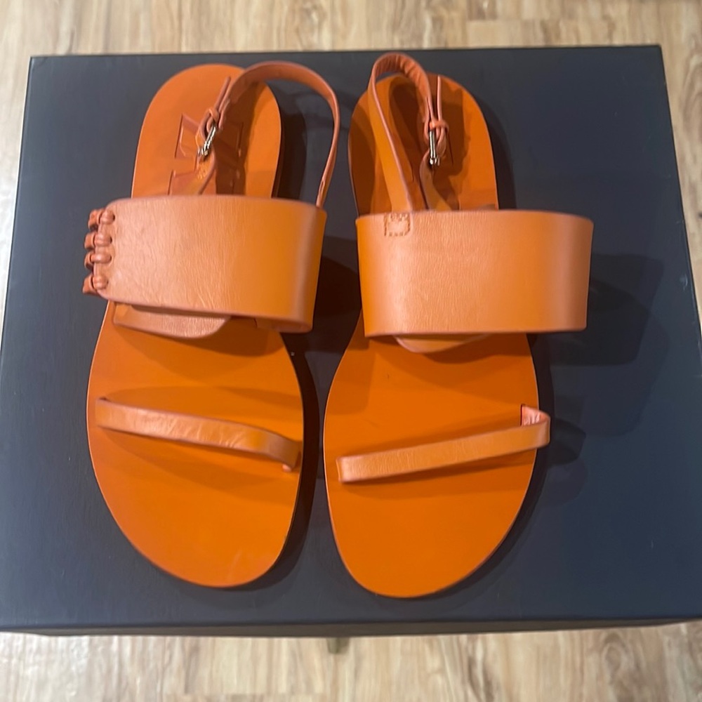 Orange sandals by Zara. Classic look, great summer color! Size 37.